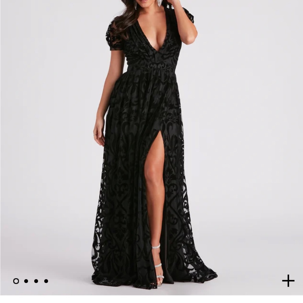 Black Velvet Formal Dress